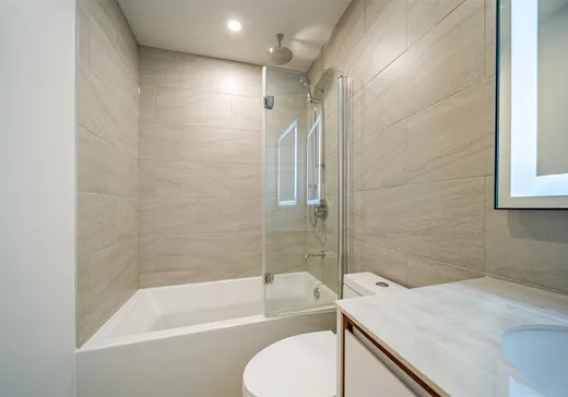 Condo for sale - 1020 Rue de la Montagne, App. 701, Ville-Marie, H3G 0H8
