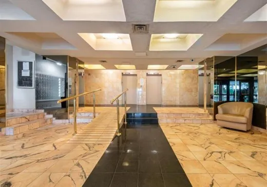 Condo for sale - 750 Boul. Montpellier, App. 406, Montreal (Saint-Laurent), H4L 5A7