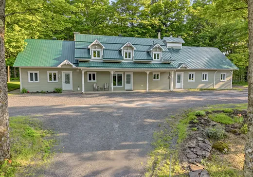 Fermette à vendre - 130Z Route 271, Saint-Benoît-Labre, G0M1P0