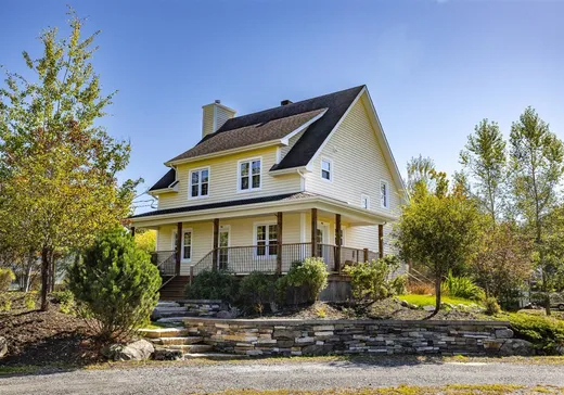 Maison à vendre - 482 Rue Rublee, Magog, J0B 2C0