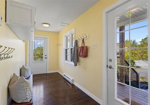 Maison à vendre - 482 Rue Rublee, Magog, J0B 2C0