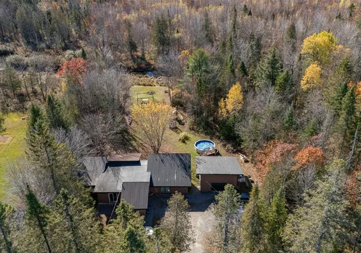 Maison à vendre - 1011 Ch. Abercrombie, Sainte-Sophie, J5J 2R5