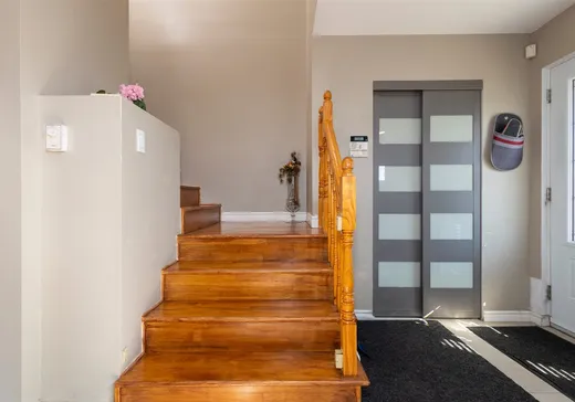 Maison à vendre - 1366 Av. des Nénuphars, Laval (Sainte-Dorothee), H7Y 2C6