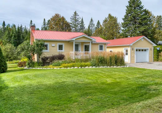 Bungalow à vendre - 380 Ch. Bédard E., Stornoway, G0Y1N0
