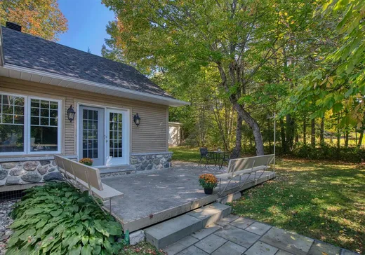 Maison à vendre - 550 Rue Gosselin, Magog, J1X 4R6