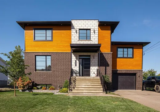 Maison à étages à vendre - 1515 Rue Sylva-Duplessis, Fleurimont, J1E0L5