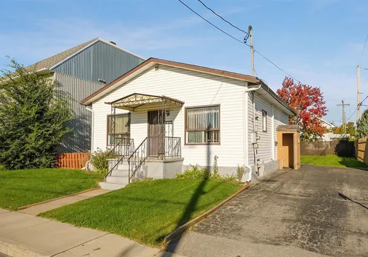 Maison à vendre - 1400 8e Rue, Trois-Rivières, G8Y 2Y8