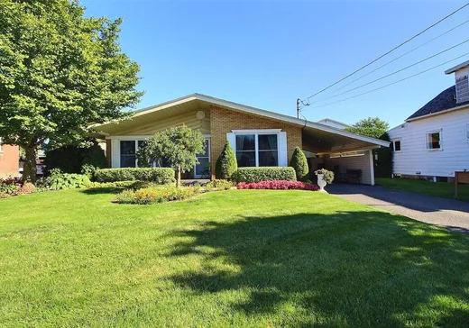 Bungalow for sale - 526 Rue Marchand, Sherbrooke, J2C4P6