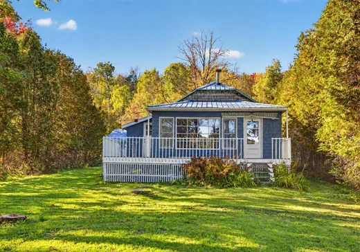 Maison à vendre - 154 Rue du Bord-de-l'Eau, St-Joseph-De-Coleraine, G0N 1B0