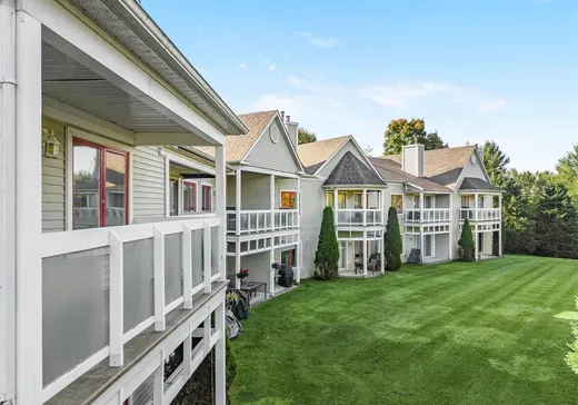 Condo à vendre - 4 Rue de la Sarcelle, App. 204, Magog, J1X6Z8