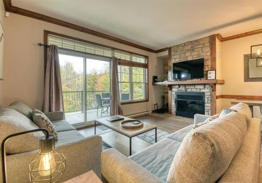 Condo for sale - 185 Rue du Mont-Plaisant, App. 7, Mont-Tremblant, J8E 1L2