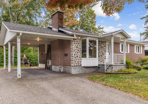 Bungalow à vendre - 847 Rue Eugène, Saint-Jérôme, J5L1G5