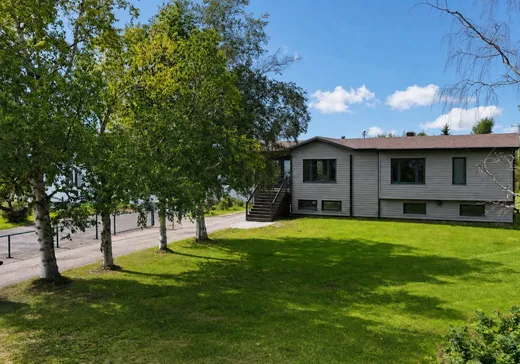Two or more stories for sale - 4124 Rue Marguerite, Sept-Îles, G0G1L0