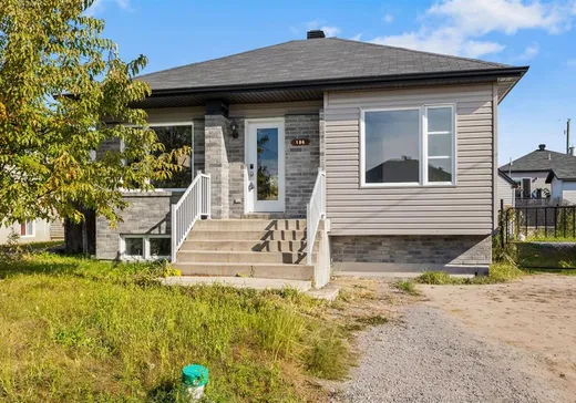 House for sale - 106 Rue des Torrents, Sainte-Sophie, J5J 0K6