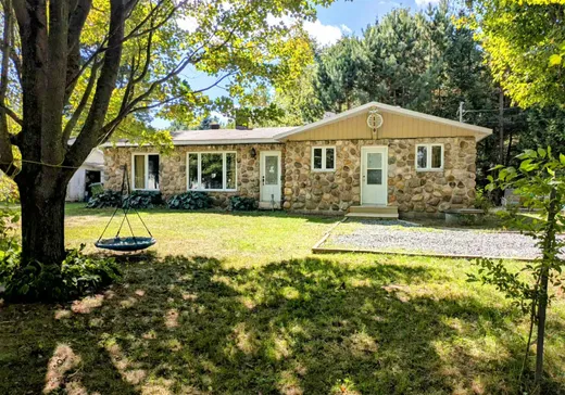 Bungalow for sale - 120 1er Rang, Saint-Louis-de-Blandford, G0Z1B0