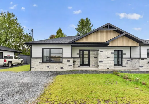 Bungalow à vendre - 915 Rue des Semences, St-Lambert-De-Lauzon, G0S2S0