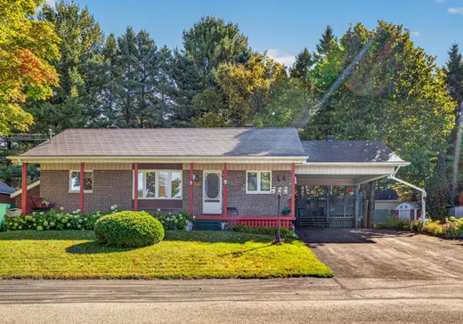 Bungalow à vendre - 271 Rue Entremont, Saint-Marc-des-Carrières, G0A4B0