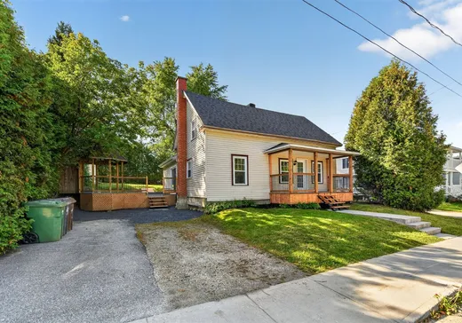 House for sale - 72 Rue Notre-Dame, Sherbrooke, J1C 0S1