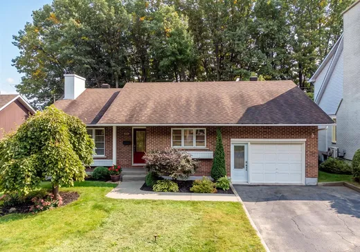 Bungalow à vendre - 2360 Rue des Cèdres, Massueville, J3R5G9