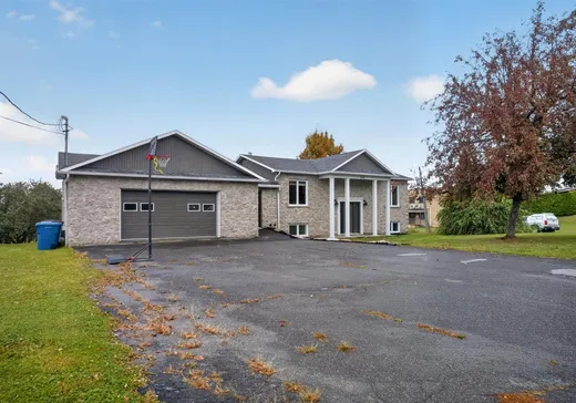 House for sale - 312 Rue Principale, Lambton, G0M 1H0