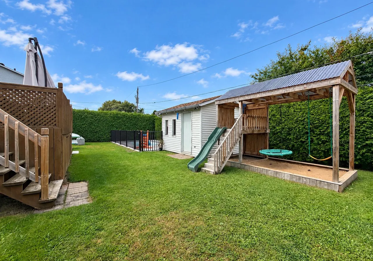168 Rue Ste-Anne — photo 3