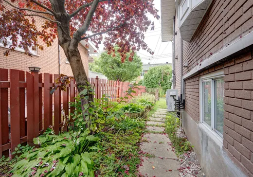 House for sale - 270 Rue Lacroix, Montreal (LaSalle), H8R 3S9
