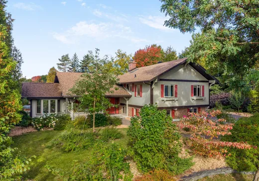 Two or more stories for sale - 644 Rue Guyart, Sherbrooke, J1J2W4