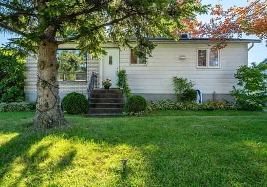 Maison à vendre - 44 48e Avenue E., Blainville, J7C 1M3