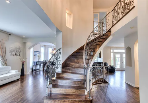 Maison à vendre - 423 Rue des Roseaux, Laval (Sainte-Dorothee), H7X 4H1
