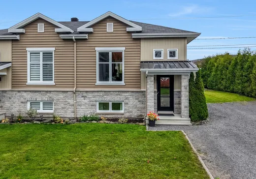 Bungalow for sale - 16 Rue des Bruyères, Sainte-Brigitte-de-Laval, G0A3K0