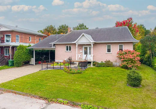 Bungalow for sale - 2482 Rue Hertel, Sherbrooke, J1J2J2