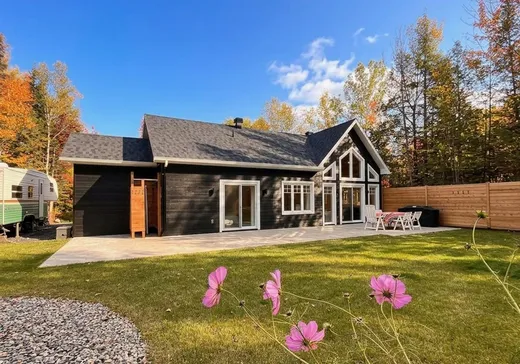 House for sale - 765 Rue Caroline, Magog, J1X 6A7