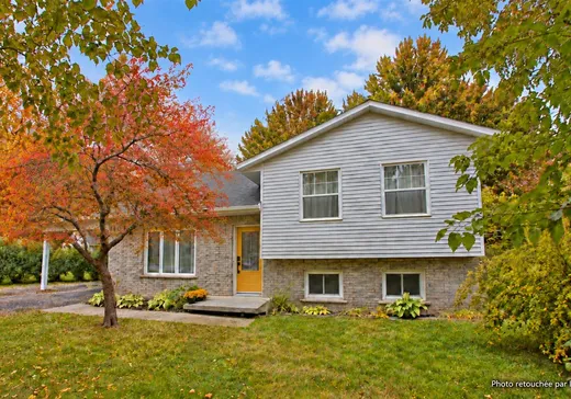 Paliers multiples à vendre - 1103 Rue de la Falaise, Sherbrooke, J1N2M9