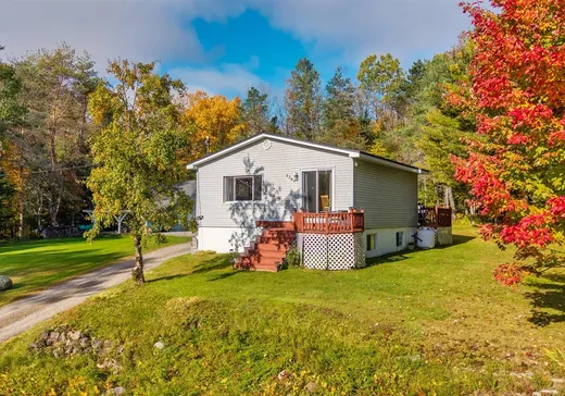 House for sale - 4364 Ch. du Tour-du-Lac-Tibériade, Rivière-Rouge, J0T 1T0