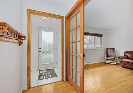 Maison à vendre - 275 Rue du Marronnier, Laval (Duvernay), H7A 2W3