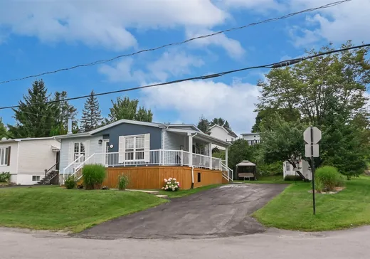 Bungalow à vendre - 1105 Rue des Quatre-Saisons, Saint-Jérôme, J5L2A1