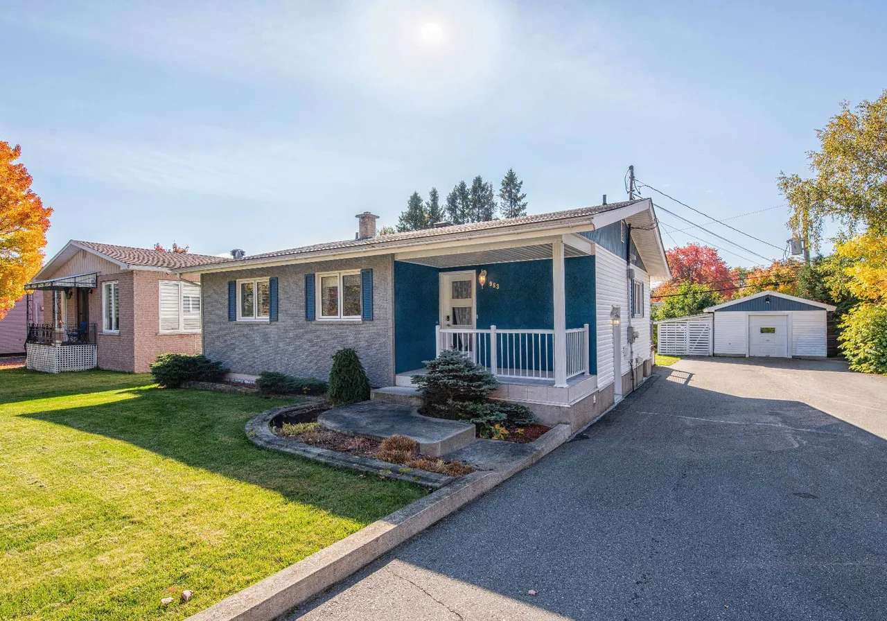 983 Av. des Érables — photo 1