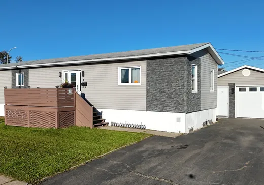 Maison à vendre - 1 Rue des Becs-Scie, Sept-Îles, G4S 1J7