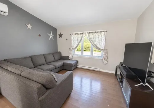 House for sale - 137 Rue de Châteauguay, Bromont, J2L 1K2