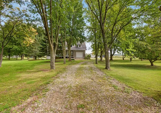 House for sale - 216 Rg Ste-Anne, St-Francois-Du-Lac, J0G 1M0