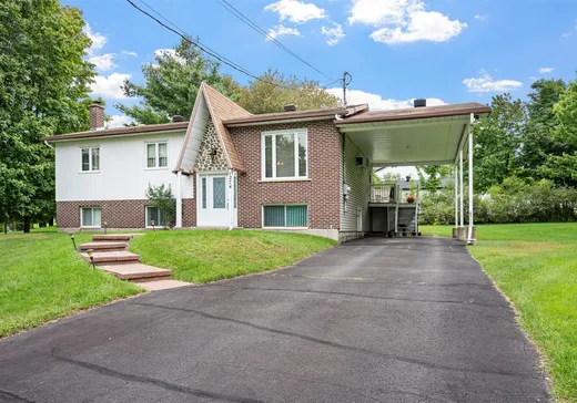 Maison à vendre - 1274 Rue Bisson, Granby, J2J 0N9