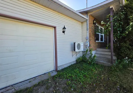 Maison à vendre - 3180 Rue Bergeron, Saint-Paulin, J0K 3G0