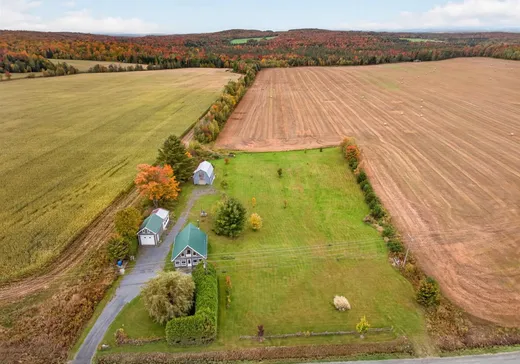 Hobby Farm for sale - 44 6e Rang O., Sherbrooke, J0B3G0
