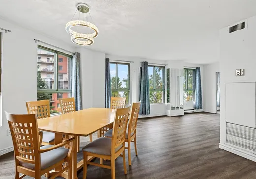Condo à vendre - 8050 Boul. St-Laurent, Brossard, J4X2P1