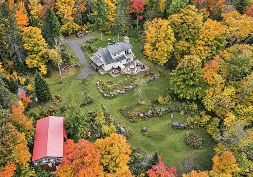 Maison à vendre - 661 Ch. de la Montagne, Saint-Sauveur, J0R 1K0