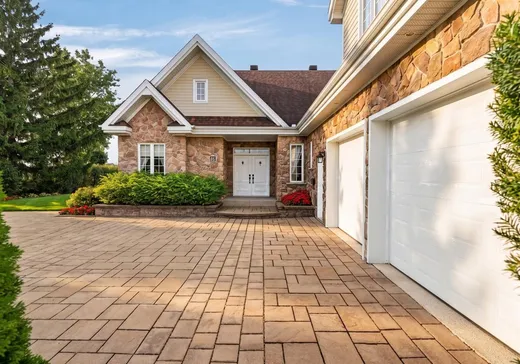 Maison à vendre - 158 Ch. de la Grande-Côte, Saint-Lambert, J7P 1A7