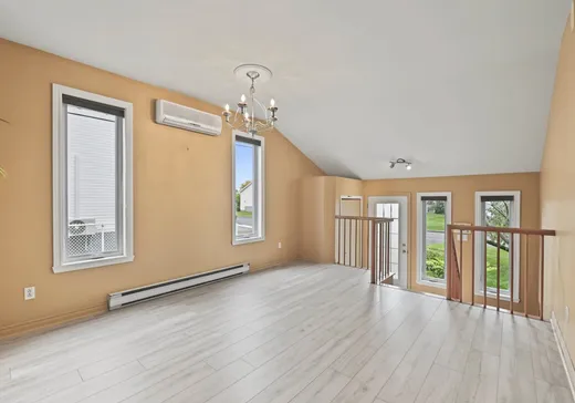 Maison à vendre - 4380 Rue des Harfangs, Sainte-Catherine, J5C 1R1