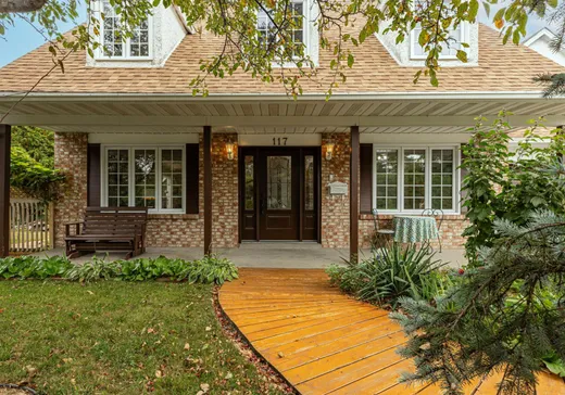 Maison à vendre - 117 Rue De La Rocque, Mont-Saint-Hilaire, J3H 4C6