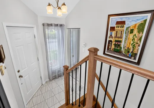Maison à vendre - 209 Rue Rivest, Le Gardeur, J5Z 2J5