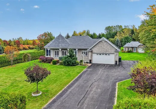 Bungalow for sale - 120 Ch. du Lac, Ste-Catherine-De-Hatley, J0B1W0